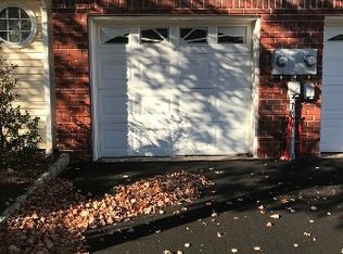 10 Helen Way, Berkeley Heights, NJ 07922