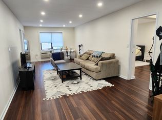 860 E Broadway APT 6J, Long Beach, NY 11561