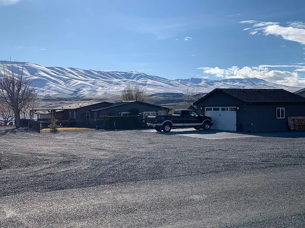 832 Orchard Dr SW, Mattawa, WA 99349