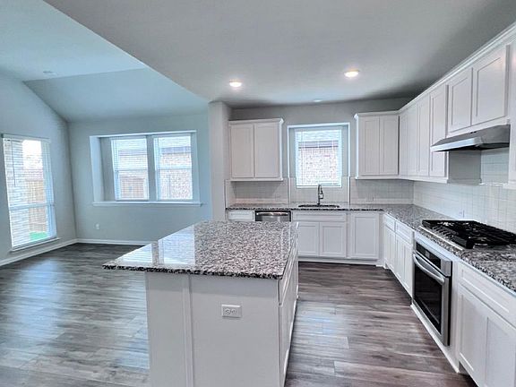 3rd image of 6316 Mulberry Creek Ln