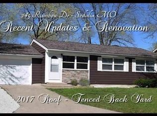 245 Rainbow Dr, Sedalia, MO 65301