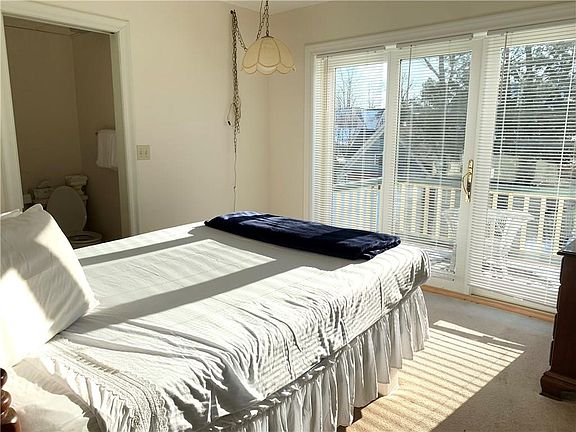 5th image of 1 Pratt Ave #417