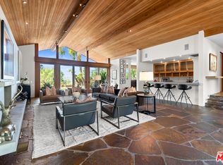 4305 Clear Valley Dr, Encino, CA 91436