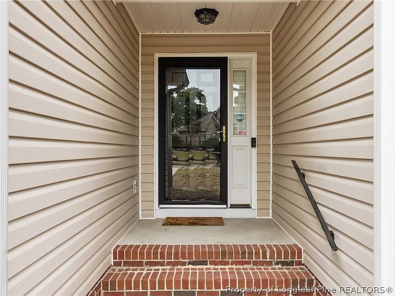 2nd image of 108 Camberly Ln
