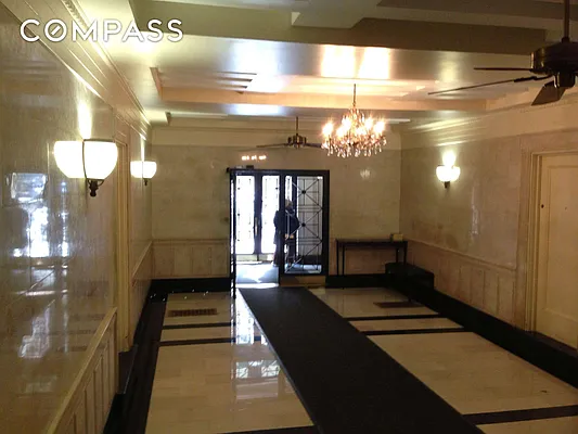 Rented by Compass | media 12