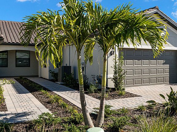 2nd image of 14554 Mossy Pine Ct
