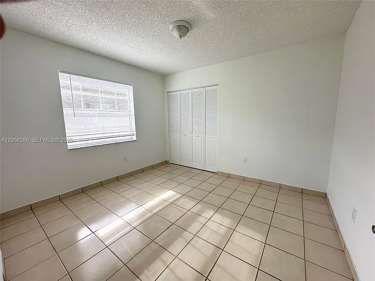 9540 SW 36th St #2 — Photo 11