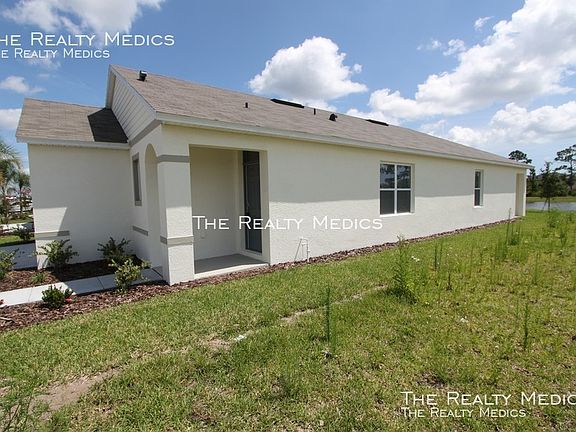 2nd image of 519 Armoyan Way