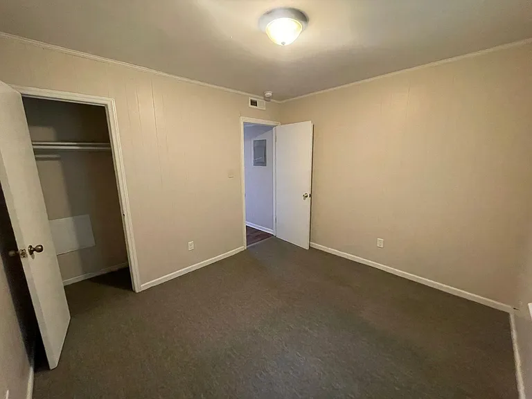 1705 Snowden Dr SE — Photo 13