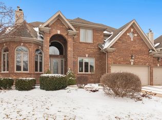 11653 S Millennium Pkwy, Plainfield, IL 60585