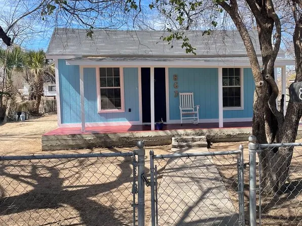 867 Madison St, Eagle Pass, TX 78852