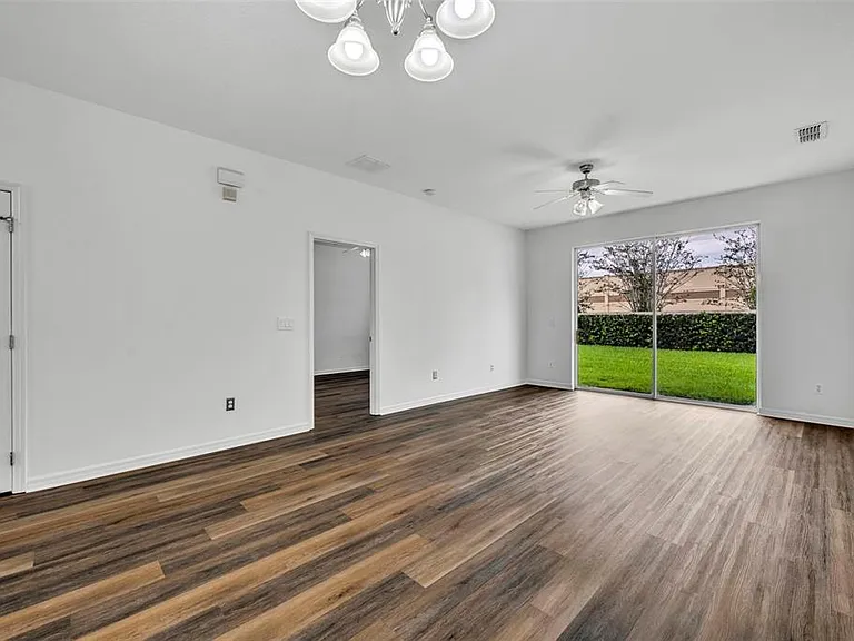 2628 Balforn Tower Way — Photo 7