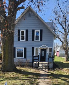 240 S Main St, Camden, MI, 49232