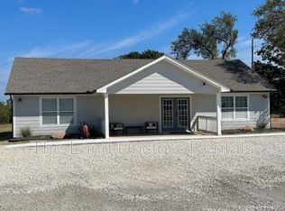 19144 State Highway 1 #E, Ada, OK 74820