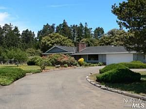1st image of 32950 Fir Dr
