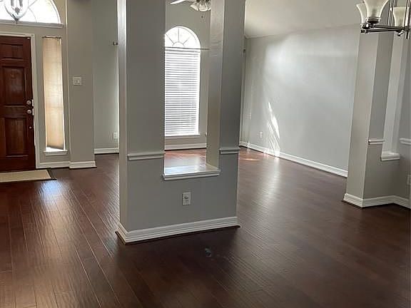 2nd image of 3607 Beacon Hill Dr