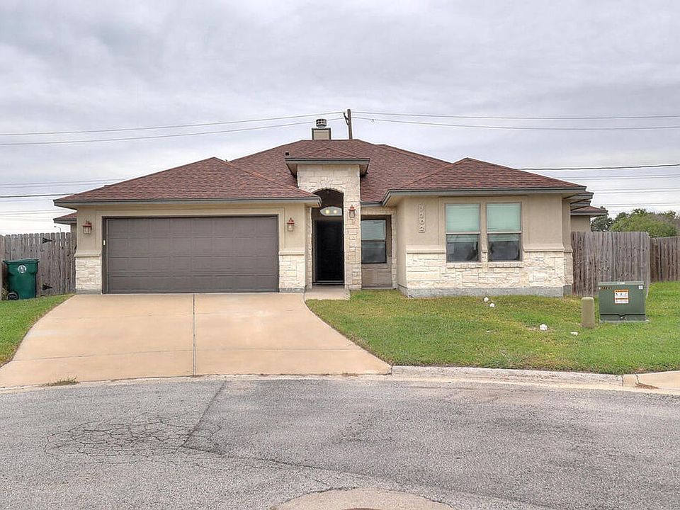1st image of 7202 Lake Melody Dr