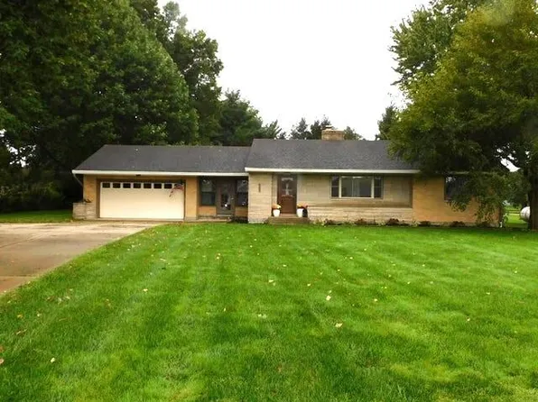 1390 Michaels Rd, Tipp City, OH 45371