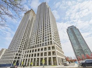 36 Elm Dr W #3105, Mississauga, ON L5B 0N3
