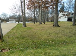 8160 Cherry Ln, Northfield, OH 44067