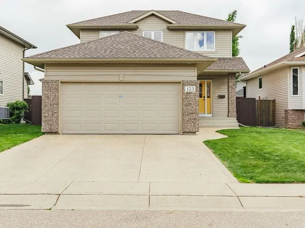 123 Borlase COVE, Saskatoon, SK S7T 0B7