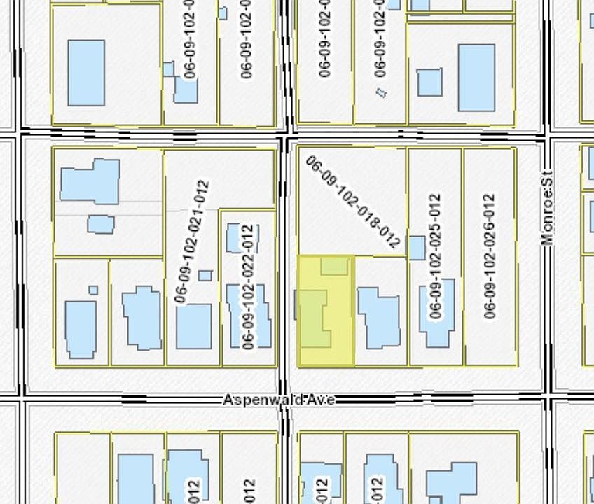 2nd image of 416 Aspenwald Ave