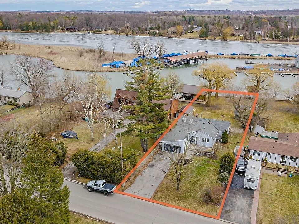 1st image of 15 River Dr