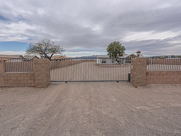 3rd image of 5325 S Cholla Drive