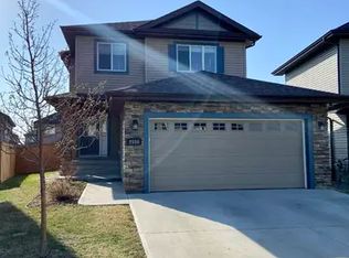 2550 Amerongen Cres SW #1A, Edmonton, AB T6W 3C2