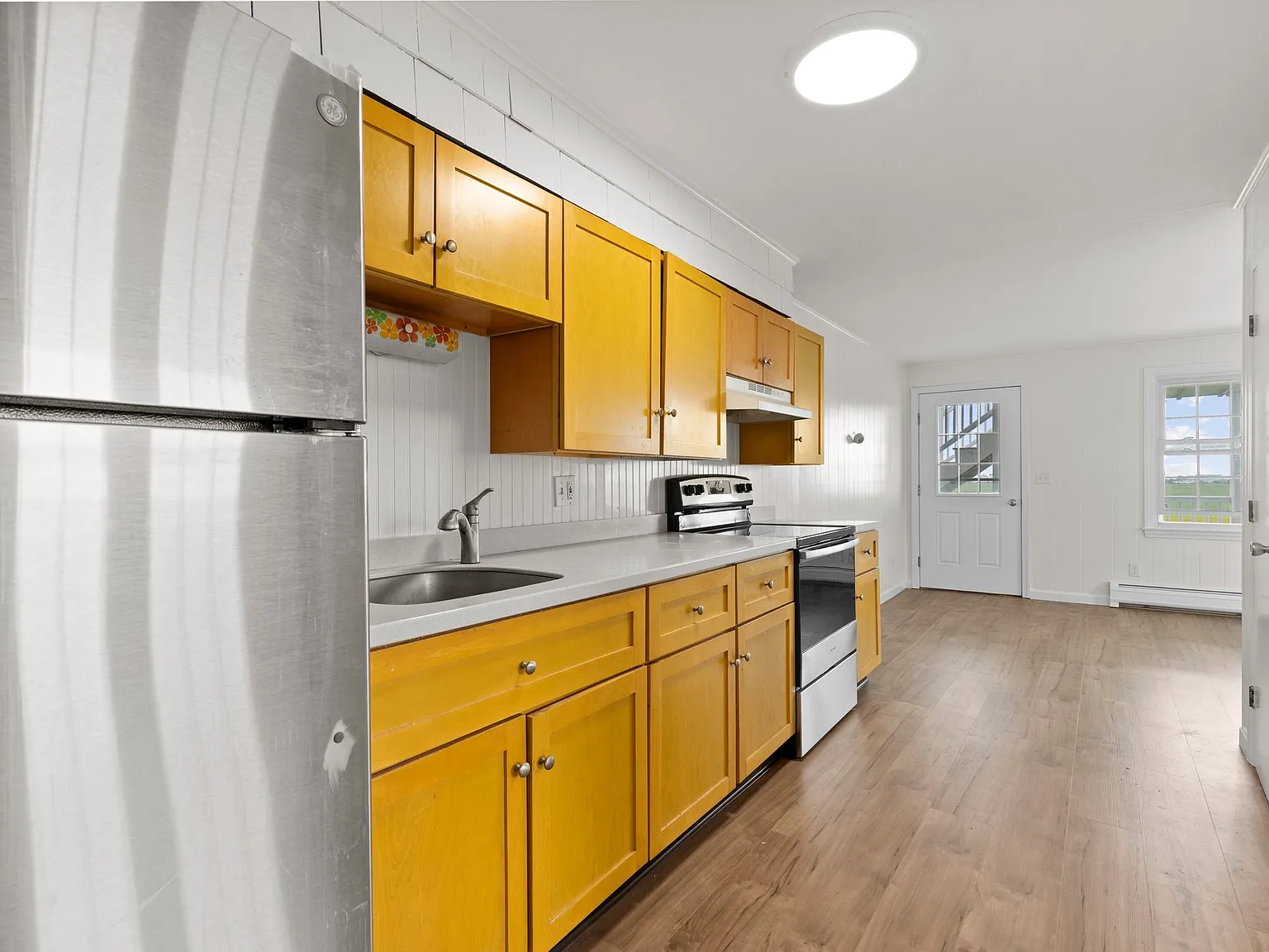 497 Winnacunnet Rd — Photo 3