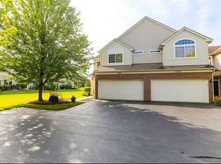 17560 S Gilbert Dr, Lockport, IL 60441