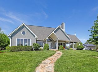 2669 Private Access 374 E, Mahomet, IL