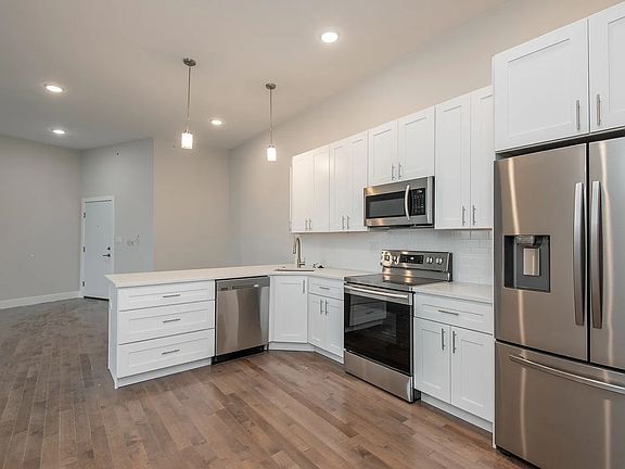 2nd image of 1631 Point Breeze Ave #3F