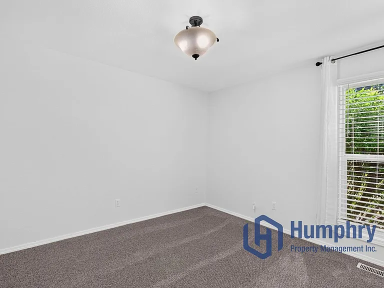 1948 E Cypress Point Dr — Photo 22