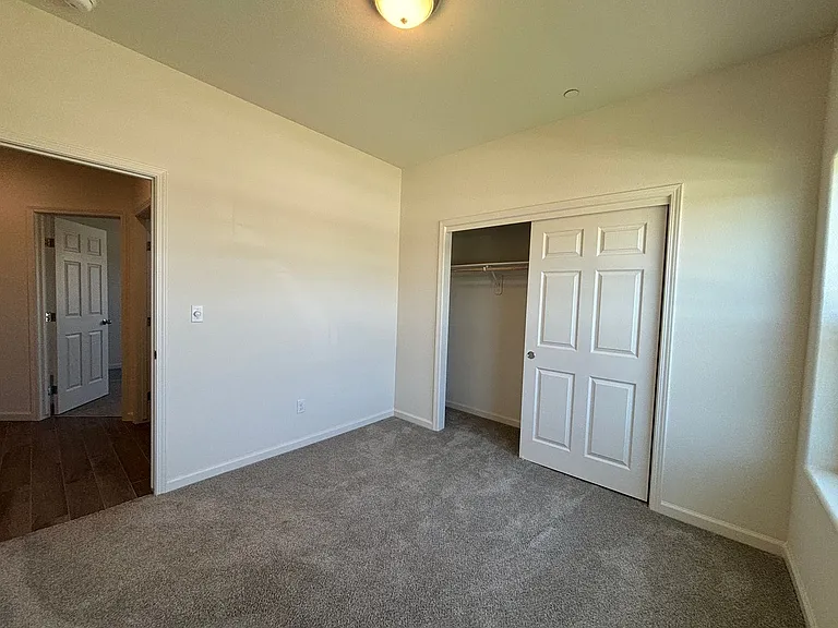 30769 Ashland Rd — Photo 11
