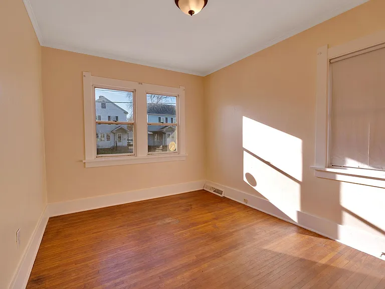 1716 Mansfield Rd — Photo 8