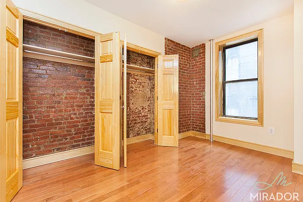 Rented by Mirador Real Estate | media 9