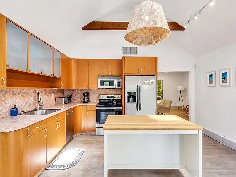 32 W Trail Rd — Photo 15