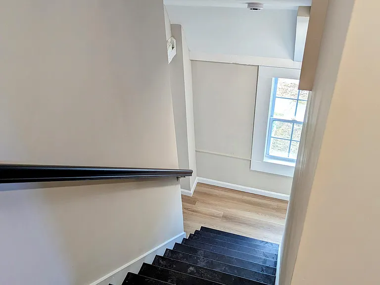 47 Exeter Rd #B — Photo 35