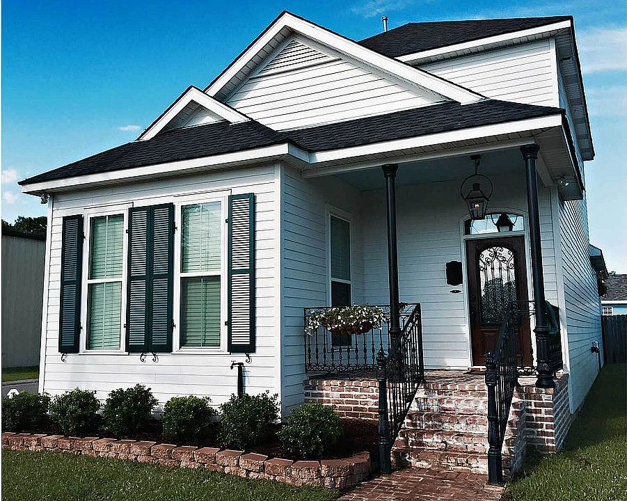 Front Exterior