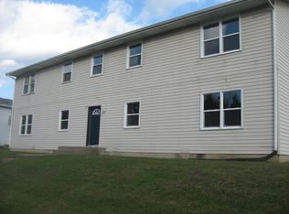 4415 Fairfax St APT 1, Eau Claire, WI 54701