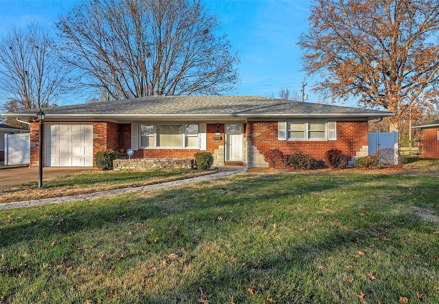 311 Southgate Dr, Belleville, IL 62223 | Zillow