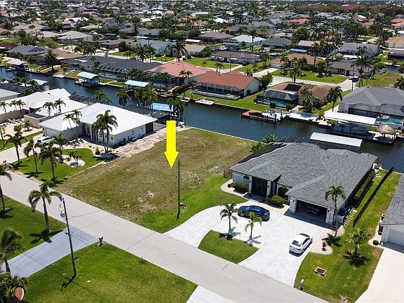 2nd image of 4956 SW 11th Ave