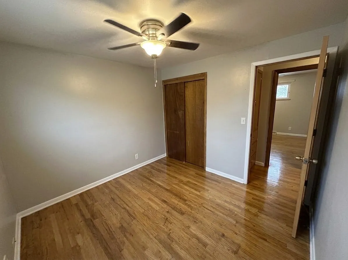 2 bed, 740 sqft, $1,775 — Photo 4