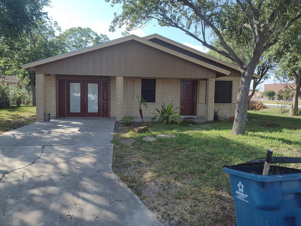 Large corner lot, nice shade trees, across from school