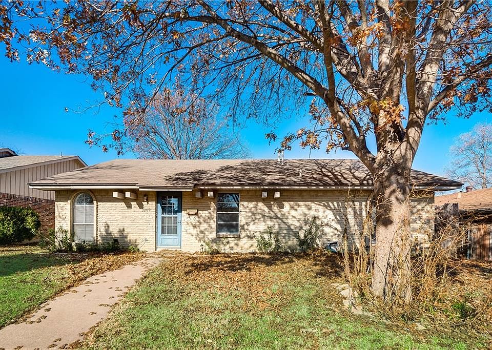 1st image of 3209 Russwood Ln