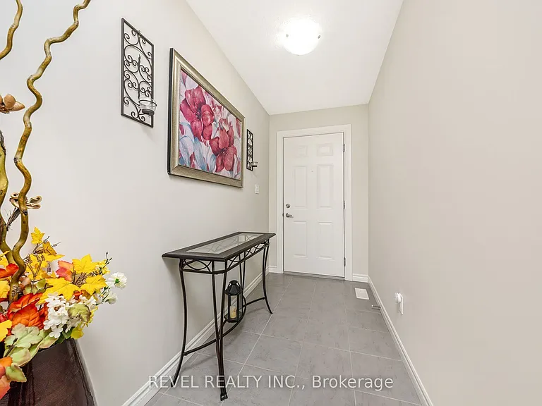 19B Guthrie St — Photo 6