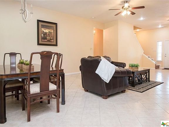 5th image of 501 Altwein Ln