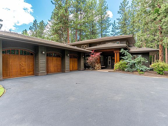 2nd image of 19356 Soda Springs Dr