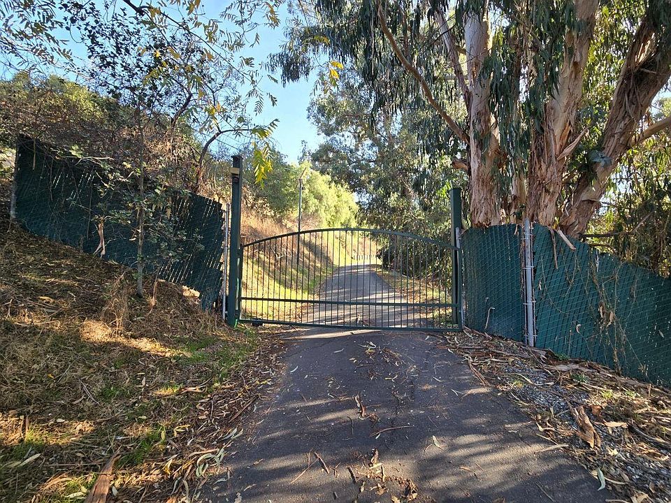 1st image of 4234 Chaboya Rd